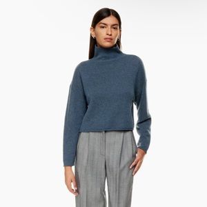 The Group by Babaton Aritzia Luxe Cashmere Turtleneck Sweater NWOT XS Blue